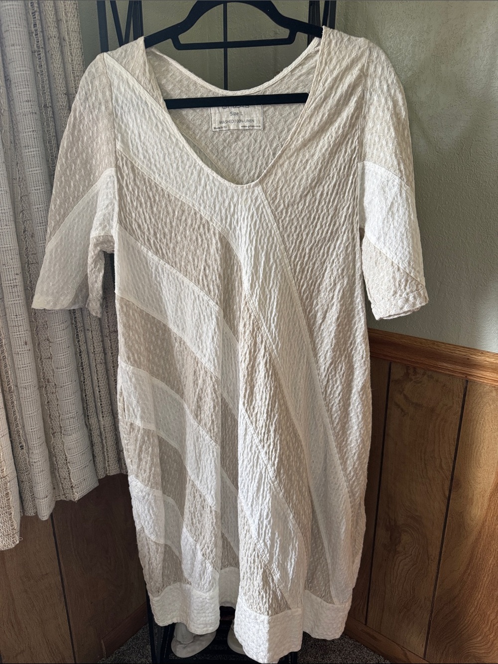 Grizas Asymmetrical Cream and White Textured Dress